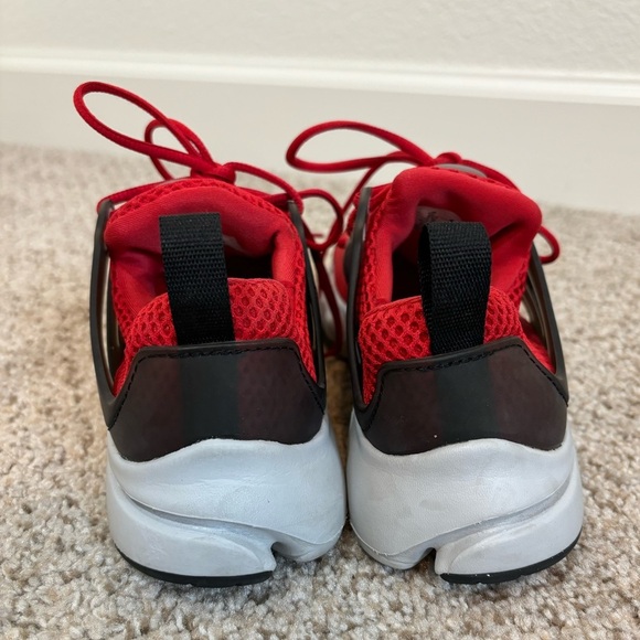 FLASH SALE! Nike Air Presto Low GS University Red Size 4Y | basketball | - Picture 6 of 8